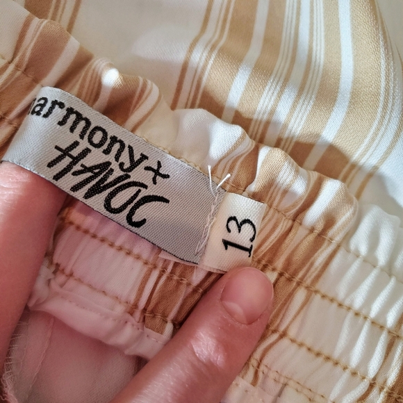 NWT Harmony + Havoc Striped Wide Leg Cropped Pants Size 13 Juniors Beige & Cream - Picture 3 of 16